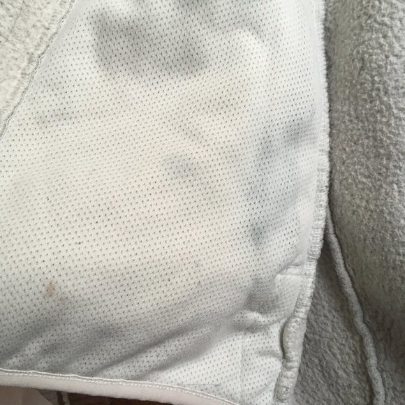 The North Face ivory sherpa fleece XL (18) - Picture 10 of 14
